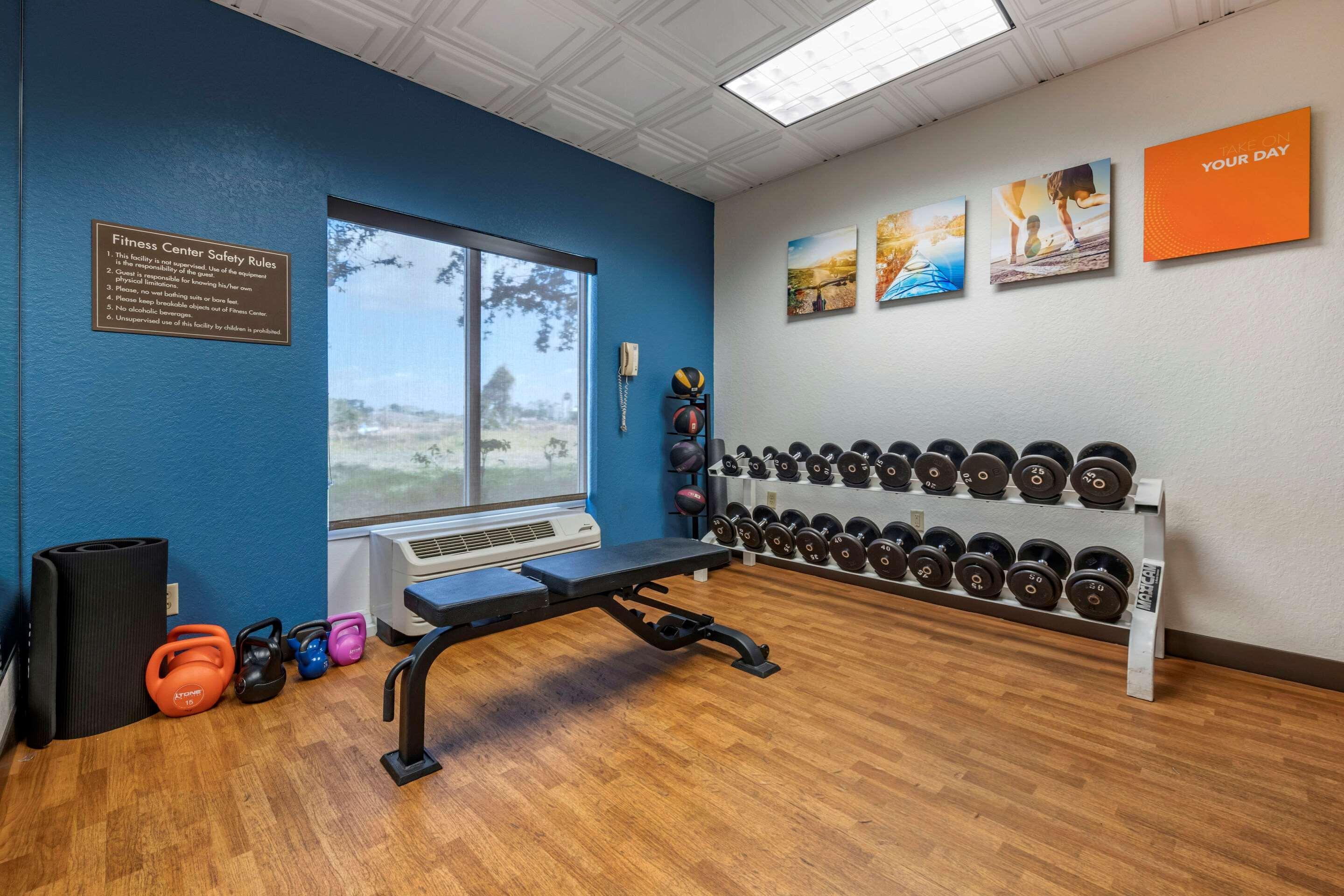 Comfort Inn & Suites Orlando North Sanford Kültér fotó